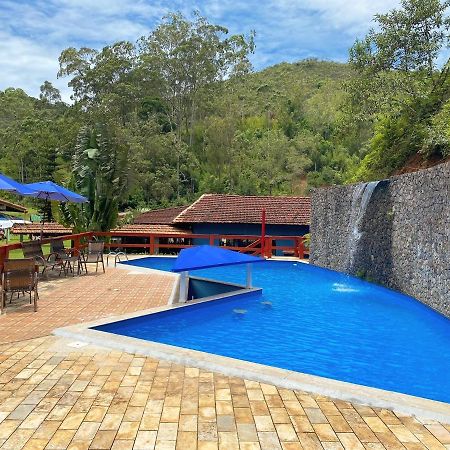 Hotel Fazenda Bonanza エンジェニェイロ・パウロ・デ・フロンチン エクステリア 写真