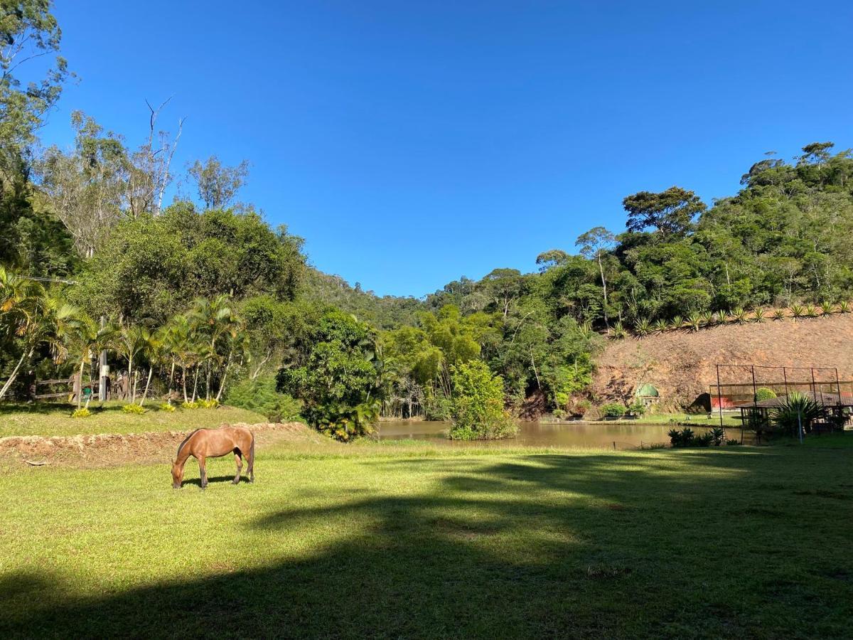 Hotel Fazenda Bonanza エンジェニェイロ・パウロ・デ・フロンチン エクステリア 写真