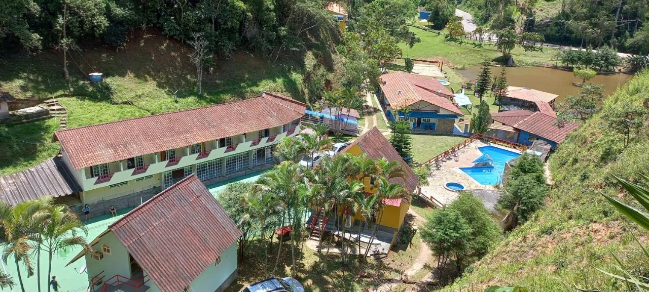 Hotel Fazenda Bonanza エンジェニェイロ・パウロ・デ・フロンチン エクステリア 写真