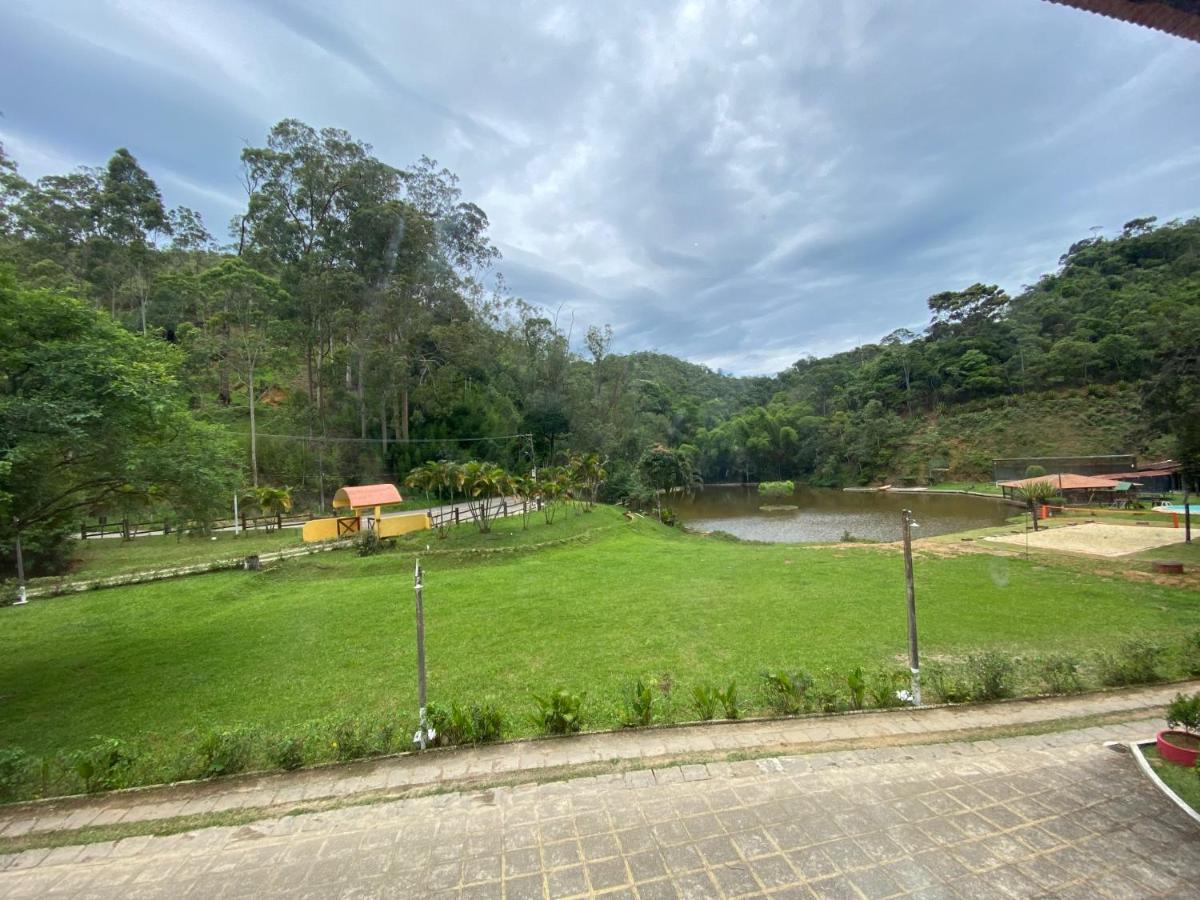Hotel Fazenda Bonanza エンジェニェイロ・パウロ・デ・フロンチン エクステリア 写真