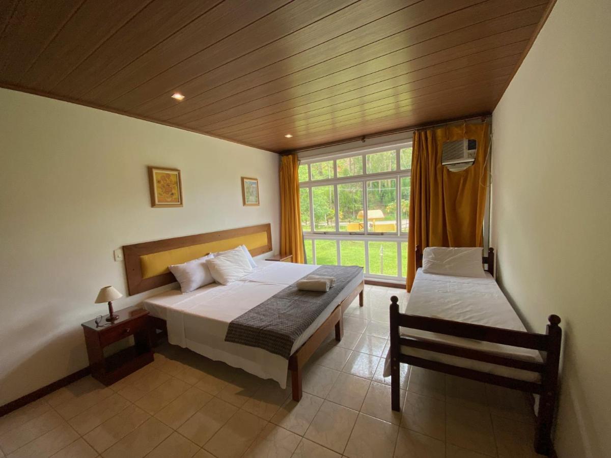 Hotel Fazenda Bonanza エンジェニェイロ・パウロ・デ・フロンチン エクステリア 写真