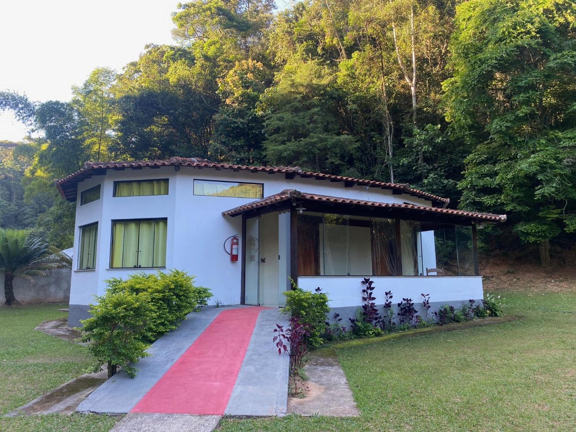 Hotel Fazenda Bonanza エンジェニェイロ・パウロ・デ・フロンチン エクステリア 写真